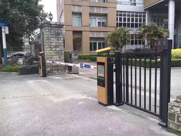 伸缩门推荐